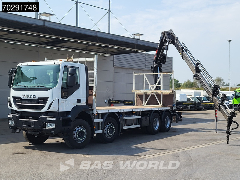 Iveco Trakker 410 8X4 HIAB 211 EP-4 HIDUO Crane Steelsuspension Euro 6 - Planbil, Kranbil: bilde 3 Iveco Trakker 410 8X4 HIAB 211 EP-4 HIDUO Crane Steelsuspension Euro 6 - Planbil, Kranbil: bilde 3