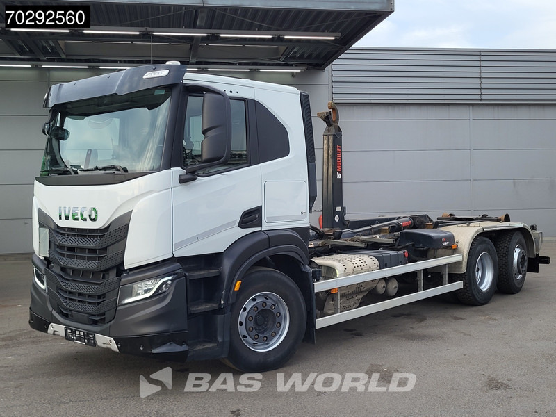 Iveco X-Way 460 6X2 Retarder HIAB 21S59 Lift+Steering-Axle Navi Automatic ACC Euro 6 - Krokbil: bilde 5 Iveco X-Way 460 6X2 Retarder HIAB 21S59 Lift+Steering-Axle Navi Automatic ACC Euro 6 - Krokbil: bilde 5