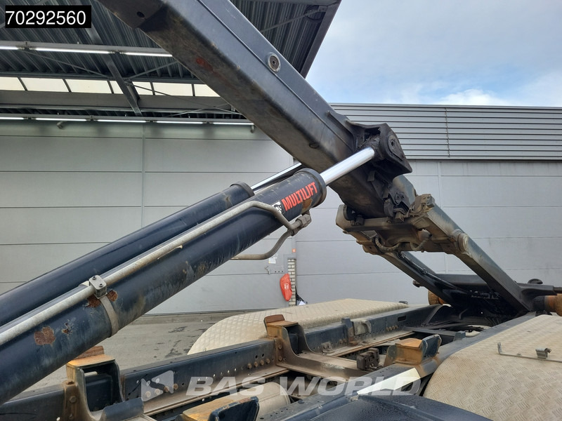 Iveco X-Way 460 6X2 Retarder HIAB 21S59 Lift+Steering-Axle Navi Automatic ACC Euro 6 - Krokbil: bilde 3 Iveco X-Way 460 6X2 Retarder HIAB 21S59 Lift+Steering-Axle Navi Automatic ACC Euro 6 - Krokbil: bilde 3