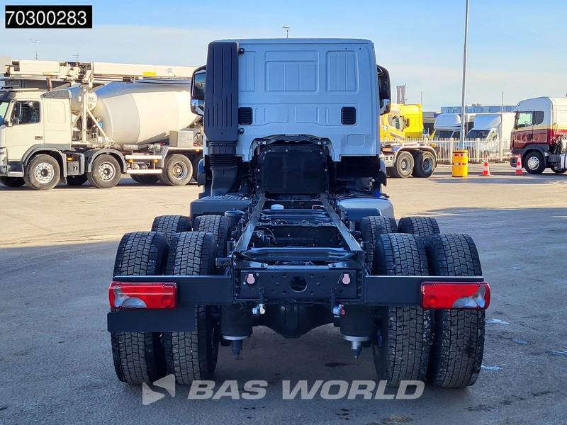 Iveco X-Way 500 X-Way 6X4 NEW 6x4 chassis Sleepercab Rear Air suspension Automatic Euro 6 - Chassis lastebil: bilde 3 Iveco X-Way 500 X-Way 6X4 NEW 6x4 chassis Sleepercab Rear Air suspension Automatic Euro 6 - Chassis lastebil: bilde 3