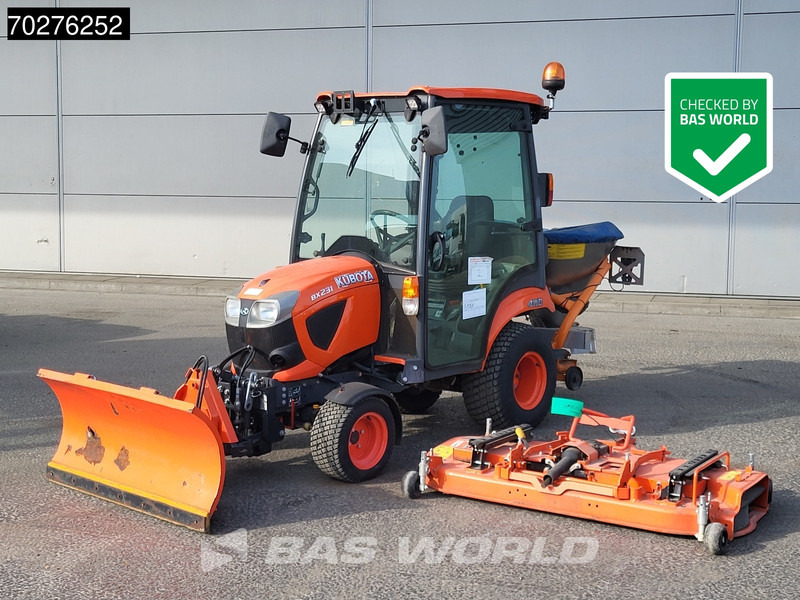 Kubota BX231D-C C10 4X4 - Traktor: bilde 1 Kubota BX231D-C C10 4X4 - Traktor: bilde 1
