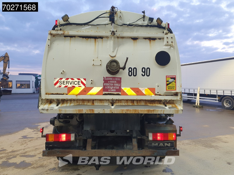 MAN LE 15.250 4X2 Eurovoirie Sweeper Manual Steelsuspension Euro 3 - Feiebil: bilde 3 MAN LE 15.250 4X2 Eurovoirie Sweeper Manual Steelsuspension Euro 3 - Feiebil: bilde 3