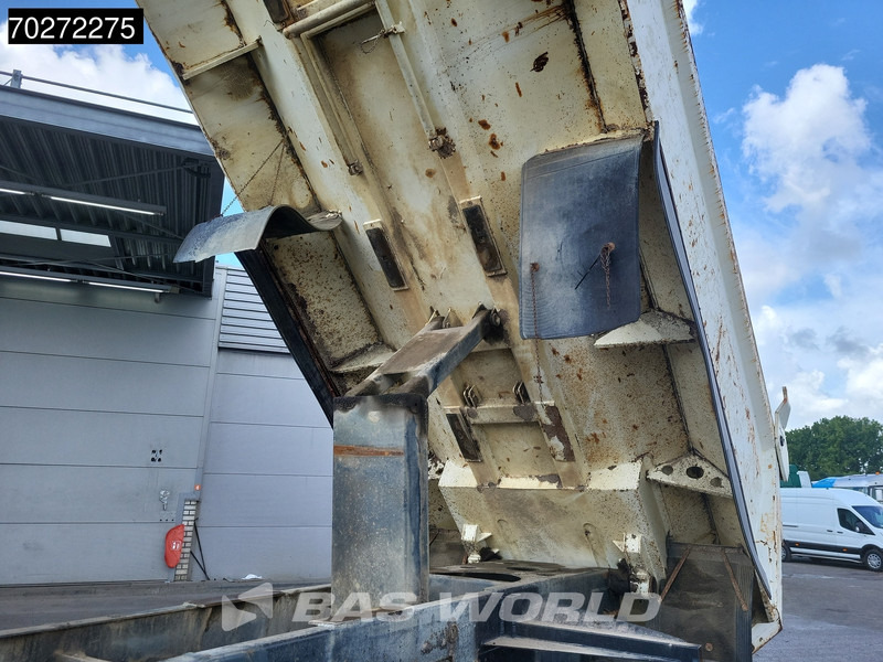 MAN TGA 41.430 8X6 23m3 Manual Big-Axle Steel suspension Euro 3 - Tippbil: bilde 3 MAN TGA 41.430 8X6 23m3 Manual Big-Axle Steel suspension Euro 3 - Tippbil: bilde 3