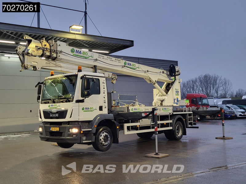 MAN TGM 18.250 4X2 44mtrs Böcker AK44/4000 Telescopic crane Manual Euro 6 - Kranbil: bilde 2 MAN TGM 18.250 4X2 44mtrs Böcker AK44/4000 Telescopic crane Manual Euro 6 - Kranbil: bilde 2