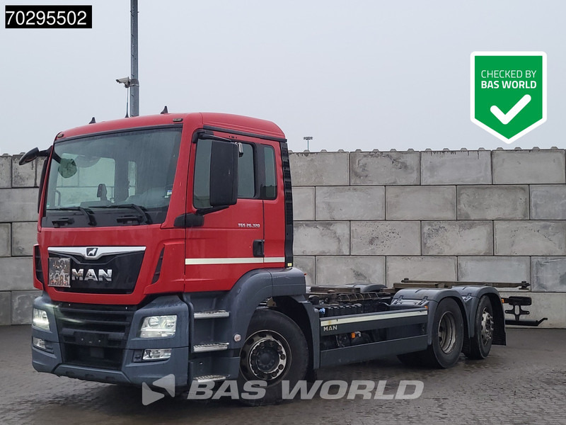 MAN TGS 26.320 TGS 6X2 ADR BDF Lift+Steering Axle Automatic Euro 6 - Container-transport/ Vekselflak lastebil: bilde 1 MAN TGS 26.320 TGS 6X2 ADR BDF Lift+Steering Axle Automatic Euro 6 - Container-transport/ Vekselflak lastebil: bilde 1