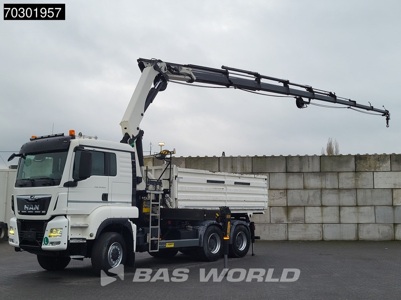MAN TGS 33.420 6X6 Palfinger PK33002 EH Crane 12m3 tipper Manual Retarder Big-Axle Euro 6 - Tippbil, Kranbil: bilde 3 MAN TGS 33.420 6X6 Palfinger PK33002 EH Crane 12m3 tipper Manual Retarder Big-Axle Euro 6 - Tippbil, Kranbil: bilde 3