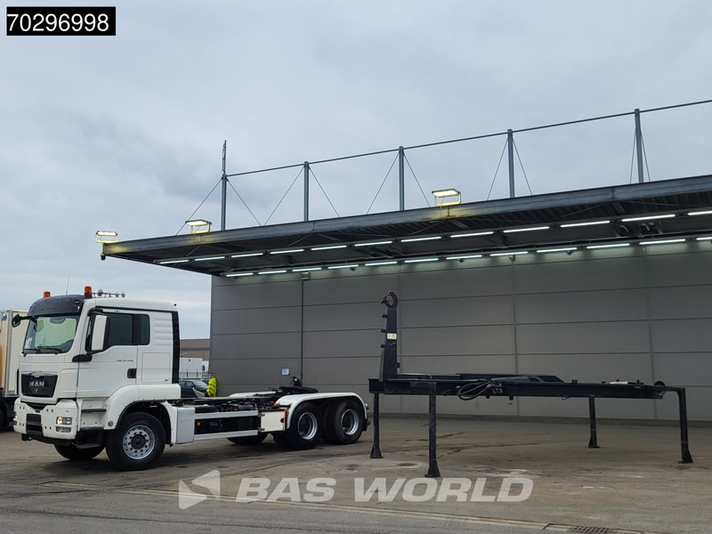 MAN TGS 33.440 6X4 25Ton AJK NHS25-5930 hooklift with 5th wheel Wechselsystem Manual Big-Axle Euro 5 - Krokbil: bilde 3 MAN TGS 33.440 6X4 25Ton AJK NHS25-5930 hooklift with 5th wheel Wechselsystem Manual Big-Axle Euro 5 - Krokbil: bilde 3