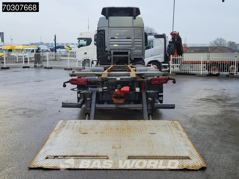 MAN TGX 26.500 TGX 6X2 BDF Full Air suspension Lift-Axle 2000kg Ladebordwand Automatic Euro 6 - Container-transport/ Vekselflak lastebil: bilde 5 MAN TGX 26.500 TGX 6X2 BDF Full Air suspension Lift-Axle 2000kg Ladebordwand Automatic Euro 6 - Container-transport/ Vekselflak lastebil: bilde 5