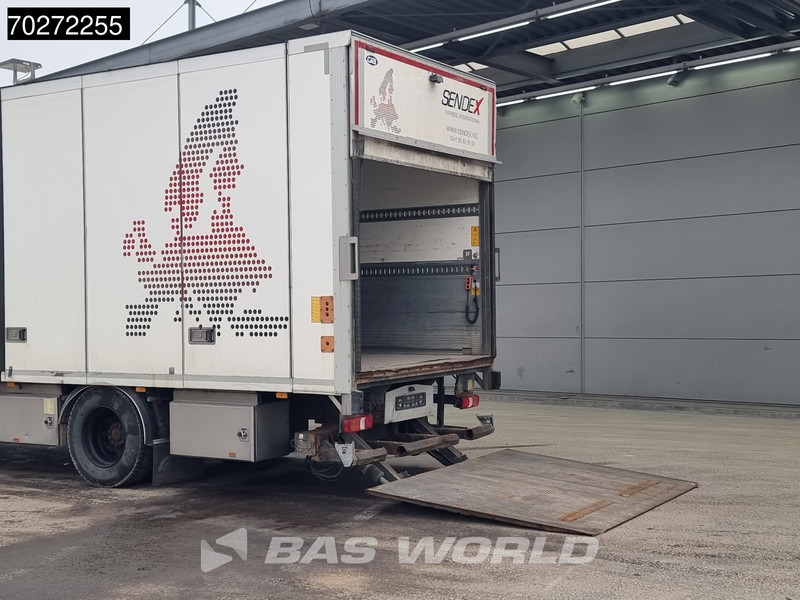 Mercedes-Benz Actros 2036 4X2 19.5tonner 2000kg Ladebordwand Xenon StreamSpace Euro 6 - Lastebil med kjøl: bilde 3 Mercedes-Benz Actros 2036 4X2 19.5tonner 2000kg Ladebordwand Xenon StreamSpace Euro 6 - Lastebil med kjøl: bilde 3