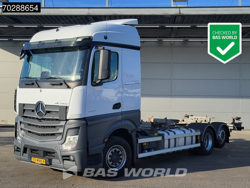 Mercedes-Benz Actros 2545 Actros 6X2 NL-Truck Retarder 2xTanks Lift-Axle ACC Xenon Navi Euro 6 - Container-transport/ Vekselflak lastebil: bilde 1 Mercedes-Benz Actros 2545 Actros 6X2 NL-Truck Retarder 2xTanks Lift-Axle ACC Xenon Navi Euro 6 - Container-transport/ Vekselflak lastebil: bilde 1