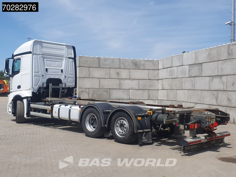 Mercedes-Benz Actros 2548 Actros 6X2 ACC Xenon Liftachse Euro 6 - Container-transport/ Vekselflak lastebil: bilde 2 Mercedes-Benz Actros 2548 Actros 6X2 ACC Xenon Liftachse Euro 6 - Container-transport/ Vekselflak lastebil: bilde 2
