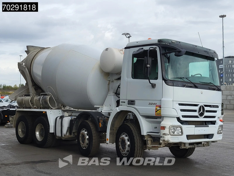 Mercedes-Benz Actros 3241 8X4 9m3 Stetter Steelsuspension 3-Pedals Retarder Euro 4 - Betongbil: bilde 3 Mercedes-Benz Actros 3241 8X4 9m3 Stetter Steelsuspension 3-Pedals Retarder Euro 4 - Betongbil: bilde 3