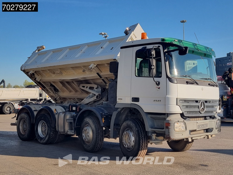 Mercedes-Benz Actros 4141 8X4 12m3 Meiller 2-way tipper steelsuspension Euro 4 - Tippbil: bilde 5 Mercedes-Benz Actros 4141 8X4 12m3 Meiller 2-way tipper steelsuspension Euro 4 - Tippbil: bilde 5