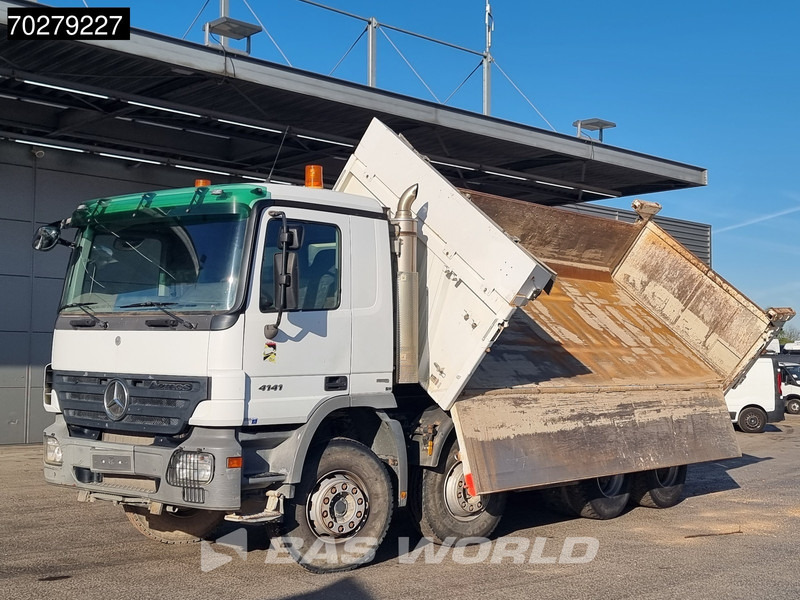 Mercedes-Benz Actros 4141 8X4 12m3 Meiller 2-way tipper steelsuspension Euro 4 - Tippbil: bilde 3 Mercedes-Benz Actros 4141 8X4 12m3 Meiller 2-way tipper steelsuspension Euro 4 - Tippbil: bilde 3