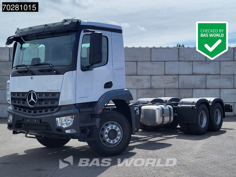 Mercedes-Benz Arocs 2640 6X4 NEW Chassis Big-Axle Automatic Steel suspension Euro 6 - Chassis lastebil: bilde 1 Mercedes-Benz Arocs 2640 6X4 NEW Chassis Big-Axle Automatic Steel suspension Euro 6 - Chassis lastebil: bilde 1