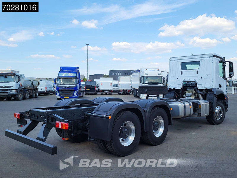 Mercedes-Benz Arocs 2640 6X4 NEW chassis Steel suspension Big-Axle Alcoa Automatic Euro 6 - Chassis lastebil: bilde 5 Mercedes-Benz Arocs 2640 6X4 NEW chassis Steel suspension Big-Axle Alcoa Automatic Euro 6 - Chassis lastebil: bilde 5