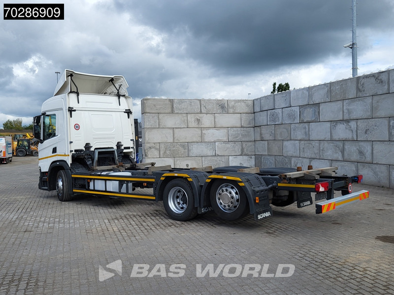 Scania G320 6X2 BDF Lift Axle Automatic Euro 6 - Container-transport/ Vekselflak lastebil: bilde 2 Scania G320 6X2 BDF Lift Axle Automatic Euro 6 - Container-transport/ Vekselflak lastebil: bilde 2