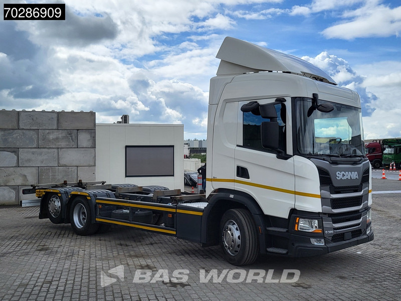 Scania G320 6X2 BDF Lift Axle Automatic Euro 6 - Container-transport/ Vekselflak lastebil: bilde 3 Scania G320 6X2 BDF Lift Axle Automatic Euro 6 - Container-transport/ Vekselflak lastebil: bilde 3