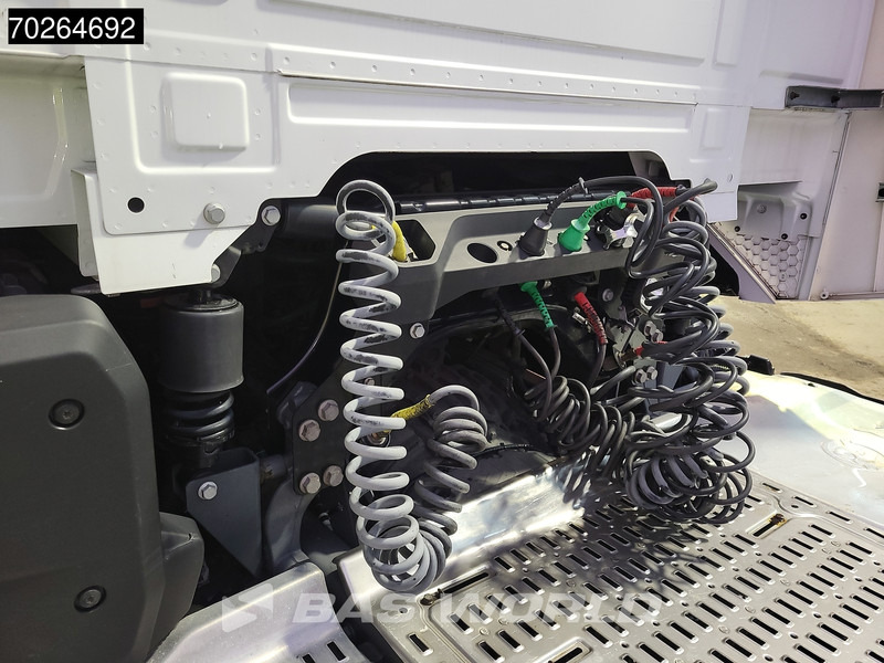 DAF XF 480 4X2 Mega 2xTanks ACC LED Euro 6 - Trekkvogn: bilde 2 DAF XF 480 4X2 Mega 2xTanks ACC LED Euro 6 - Trekkvogn: bilde 2