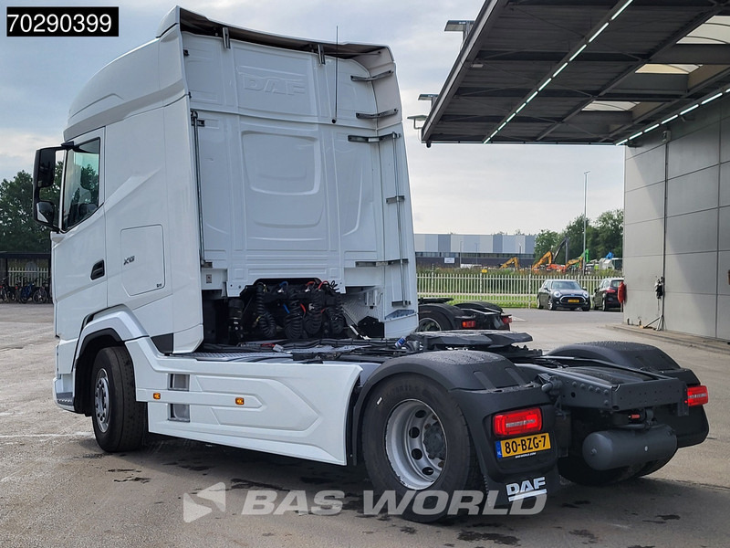 DAF XG 530 4X2 NL-Truck Retarder Hydraulik 2xTanks Standklima - Trekkvogn: bilde 2 DAF XG 530 4X2 NL-Truck Retarder Hydraulik 2xTanks Standklima - Trekkvogn: bilde 2