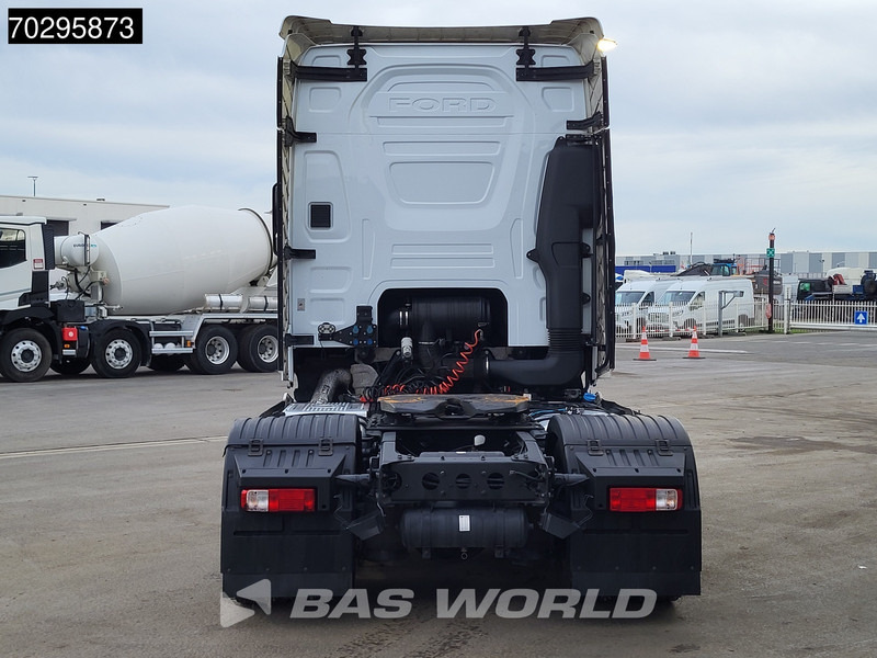 Ford F-Max 500 4X2 Retarder 2x Tanks Standklima Euro 6 - Trekkvogn: bilde 3 Ford F-Max 500 4X2 Retarder 2x Tanks Standklima Euro 6 - Trekkvogn: bilde 3