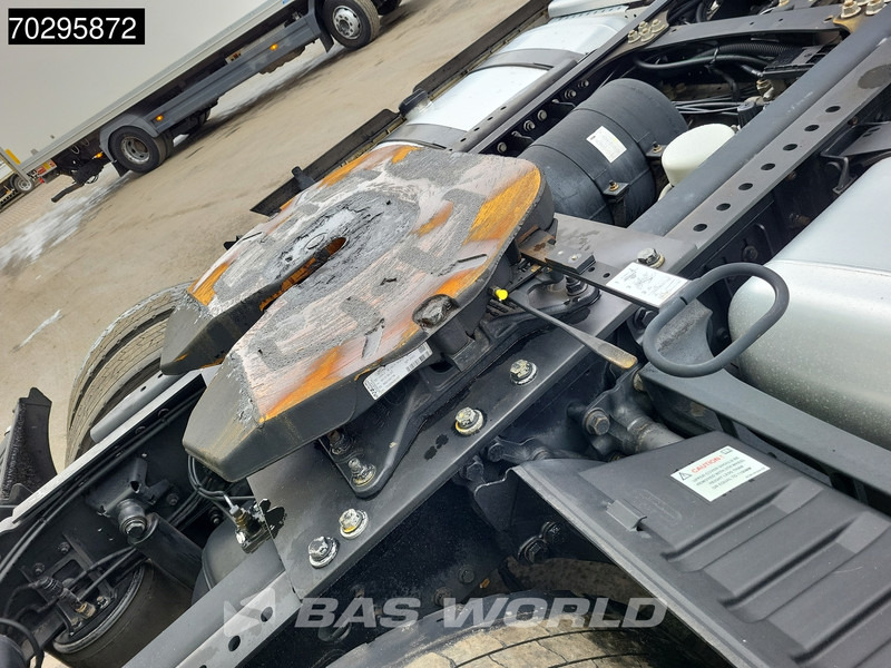 Trekkvogn Ford F-Max 500 4X2 Retarder Standairco 2xTanks ACC LED Euro 6: bilde 9 Trekkvogn Ford F-Max 500 4X2 Retarder Standairco 2xTanks ACC LED Euro 6: bilde 9