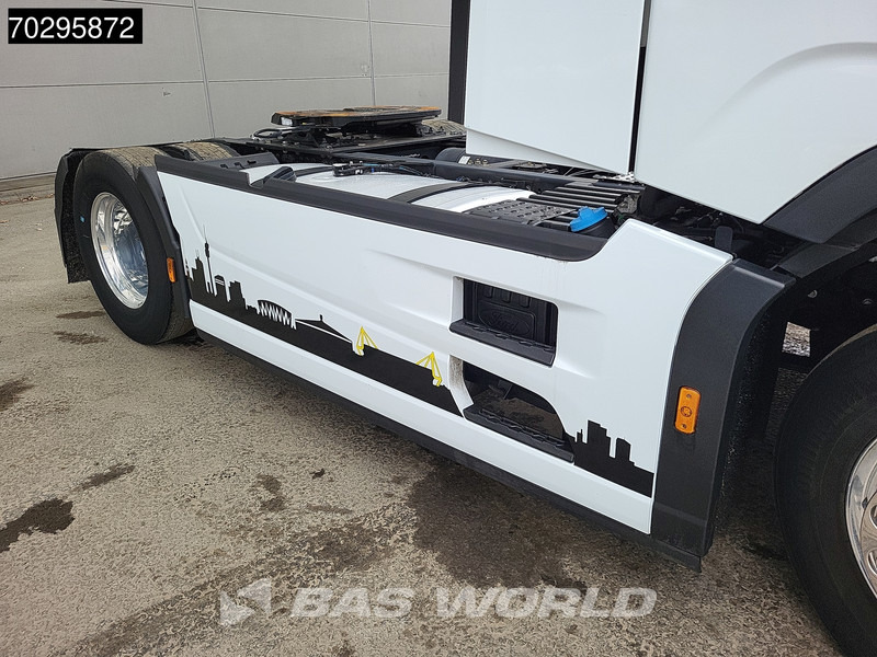 Trekkvogn Ford F-Max 500 4X2 Retarder Standairco 2xTanks ACC LED Euro 6: bilde 12 Trekkvogn Ford F-Max 500 4X2 Retarder Standairco 2xTanks ACC LED Euro 6: bilde 12