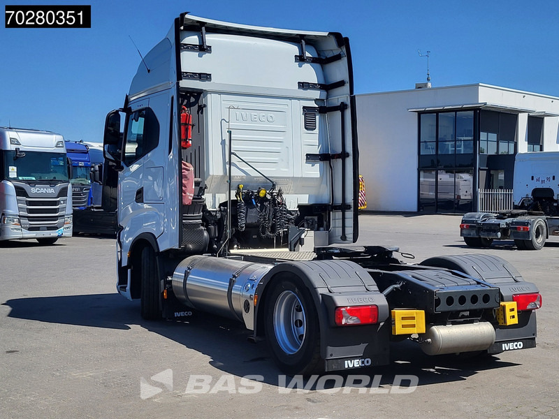 Iveco S-Way 460 4X2 LNG Retarder 2x Tanks Standklima LED Navi - Trekkvogn: bilde 2 Iveco S-Way 460 4X2 LNG Retarder 2x Tanks Standklima LED Navi - Trekkvogn: bilde 2