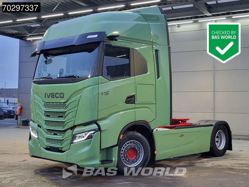 Iveco S-Way 580 4X2 NEW! LED Standklima ACC Navi Euro 6 - Trekkvogn: bilde 1 Iveco S-Way 580 4X2 NEW! LED Standklima ACC Navi Euro 6 - Trekkvogn: bilde 1