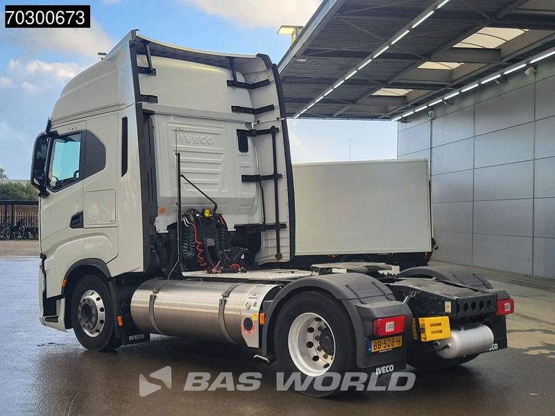 Iveco S-Way NP 460 4X2 LNG! Retarder Standairco 2xTanks Navi LED Euro 6 - Trekkvogn: bilde 3 Iveco S-Way NP 460 4X2 LNG! Retarder Standairco 2xTanks Navi LED Euro 6 - Trekkvogn: bilde 3