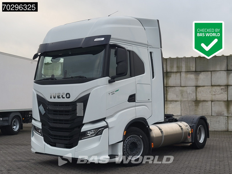 Iveco S-Way S-Way 4X2 LNG! Retarder 2X Tanks - Trekkvogn: bilde 1 Iveco S-Way S-Way 4X2 LNG! Retarder 2X Tanks - Trekkvogn: bilde 1