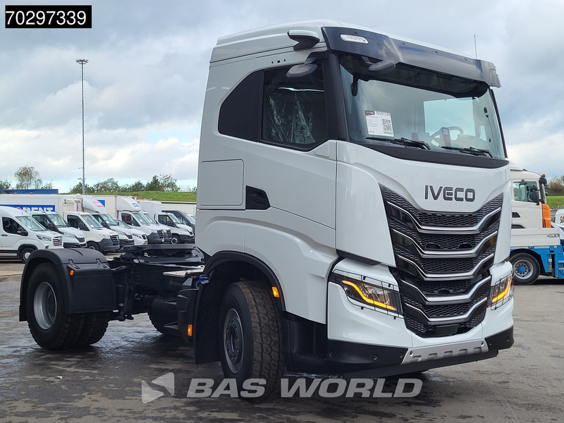 Iveco X-Way 500 4X2 NEW! Retarder Big-Axle Standklima MirrorCam Navi LED ACC Euro 6 - Trekkvogn: bilde 3 Iveco X-Way 500 4X2 NEW! Retarder Big-Axle Standklima MirrorCam Navi LED ACC Euro 6 - Trekkvogn: bilde 3