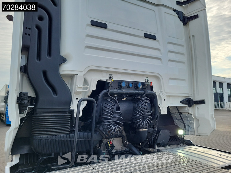 MAN TGX 18.480 4X2 GM Retarder Full-Air 2x Tanks Standklima LED - Trekkvogn: bilde 3 MAN TGX 18.480 4X2 GM Retarder Full-Air 2x Tanks Standklima LED - Trekkvogn: bilde 3
