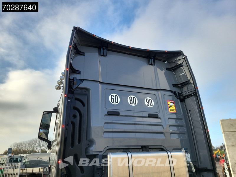 MAN TGX 18.520 4X2 Individual Lion S! New Hydrauliks GX Retarder Full-Air 2x Tanks Navi LED ACC Euro 6 - Trekkvogn: bilde 5 MAN TGX 18.520 4X2 Individual Lion S! New Hydrauliks GX Retarder Full-Air 2x Tanks Navi LED ACC Euro 6 - Trekkvogn: bilde 5