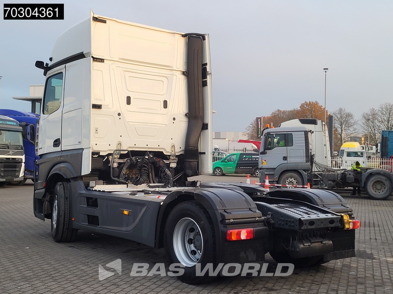 Mercedes-Benz Actros 1845 4X2 GigaSpace Retarder MirrorCam Navi Euro 6 - Trekkvogn: bilde 2 Mercedes-Benz Actros 1845 4X2 GigaSpace Retarder MirrorCam Navi Euro 6 - Trekkvogn: bilde 2