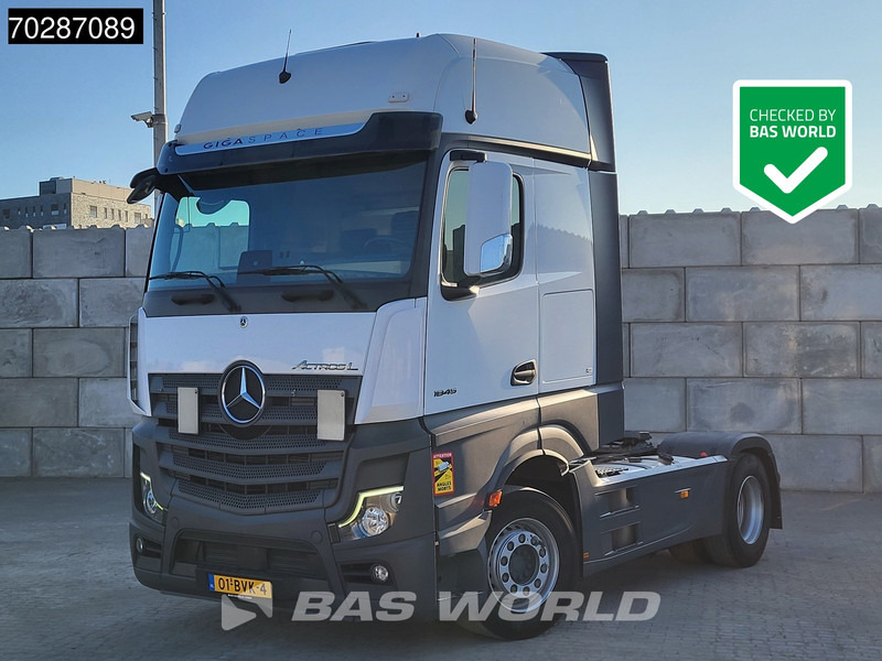 Mercedes-Benz Actros 1845 4X2 NL-Truck Retarder 2xTanks Standklima ACC Navi Euro 6 - Trekkvogn: bilde 1 Mercedes-Benz Actros 1845 4X2 NL-Truck Retarder 2xTanks Standklima ACC Navi Euro 6 - Trekkvogn: bilde 1