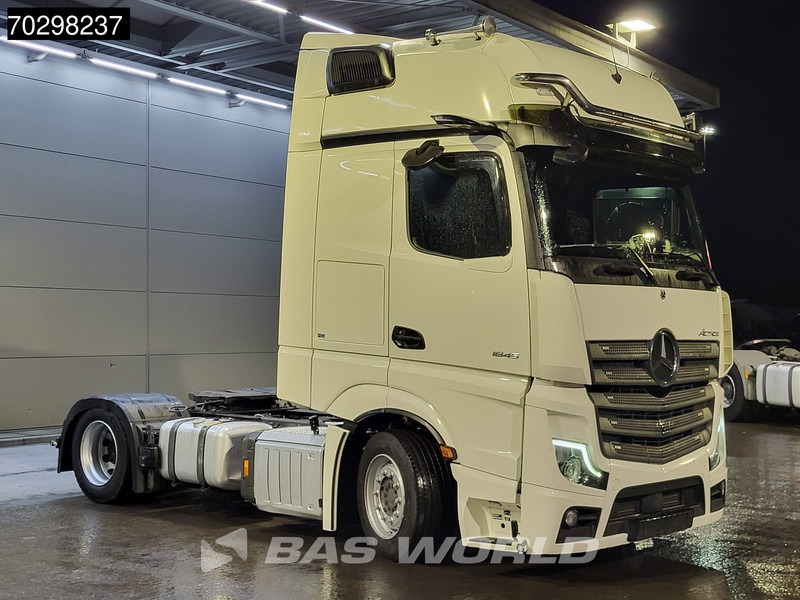 Mercedes-Benz Actros 1845 4X2 Retarder Mega 2xTanks Standklima Xenon Navi ACC Euro 6 - Trekkvogn: bilde 3 Mercedes-Benz Actros 1845 4X2 Retarder Mega 2xTanks Standklima Xenon Navi ACC Euro 6 - Trekkvogn: bilde 3