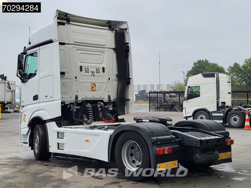 Mercedes-Benz Actros 1851 Actros 4X2 BigSpace Retarder ACC Euro 6 - Trekkvogn: bilde 2 Mercedes-Benz Actros 1851 Actros 4X2 BigSpace Retarder ACC Euro 6 - Trekkvogn: bilde 2