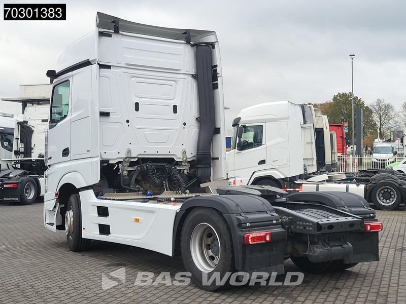 Mercedes-Benz Actros 1863 Actros 4X2 BigSpace Retarder 2x Tanks - Trekkvogn: bilde 2 Mercedes-Benz Actros 1863 Actros 4X2 BigSpace Retarder 2x Tanks - Trekkvogn: bilde 2