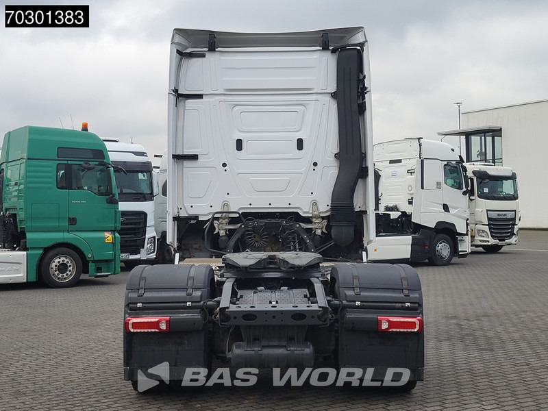 Mercedes-Benz Actros 1863 Actros 4X2 BigSpace Retarder 2x Tanks - Trekkvogn: bilde 3 Mercedes-Benz Actros 1863 Actros 4X2 BigSpace Retarder 2x Tanks - Trekkvogn: bilde 3