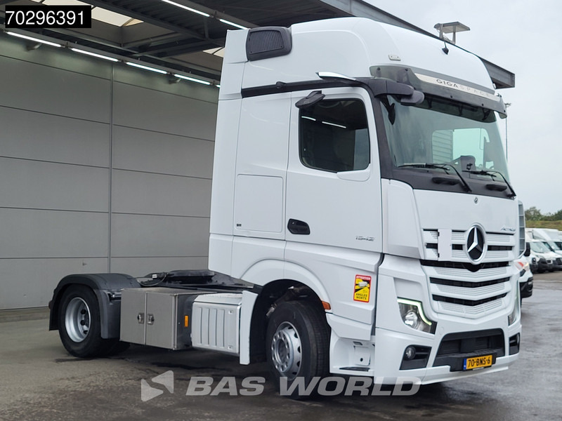 Mercedes-Benz Actros 1942 4X2 GigaSpace NL-Truck Standairco Navi Euro 6 - Trekkvogn: bilde 3 Mercedes-Benz Actros 1942 4X2 GigaSpace NL-Truck Standairco Navi Euro 6 - Trekkvogn: bilde 3