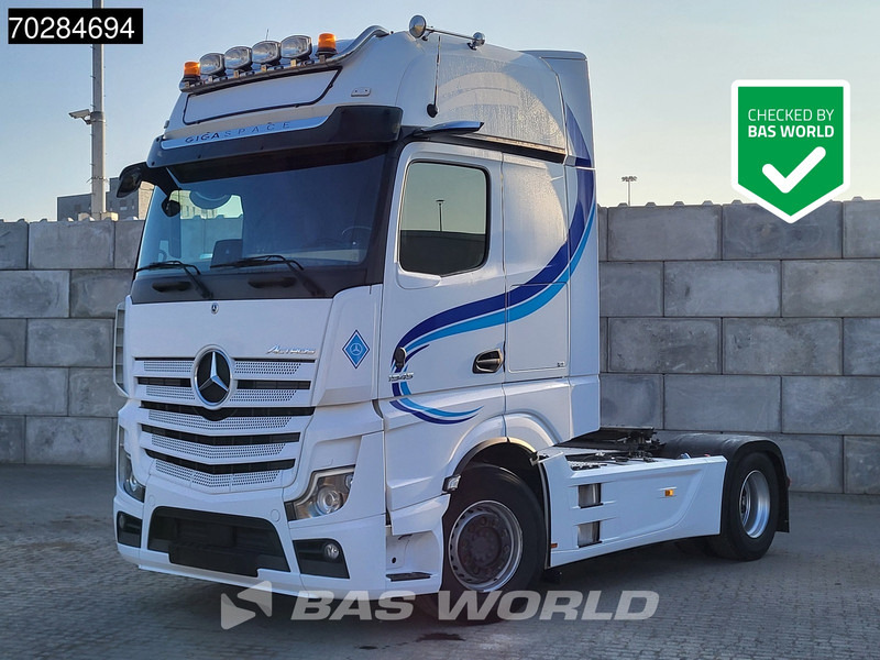 Mercedes-Benz Actros 1945 4X2 GigaSpace 2x Tanks Full-Air Navi MirrorCam ACC - Trekkvogn: bilde 1 Mercedes-Benz Actros 1945 4X2 GigaSpace 2x Tanks Full-Air Navi MirrorCam ACC - Trekkvogn: bilde 1