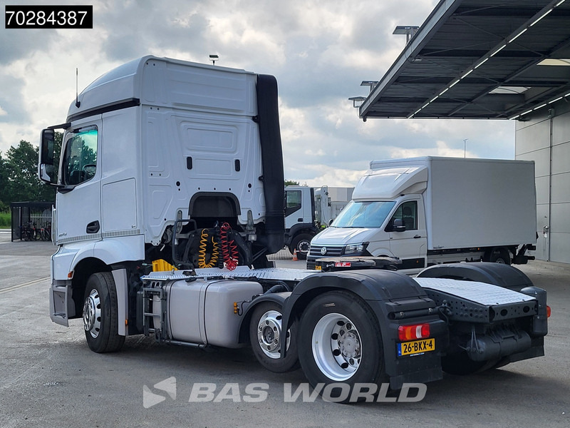 Mercedes-Benz Actros 2343 Actros 6X2 NL-Truck StreamSpace Liftachse Standklima - Trekkvogn: bilde 2 Mercedes-Benz Actros 2343 Actros 6X2 NL-Truck StreamSpace Liftachse Standklima - Trekkvogn: bilde 2