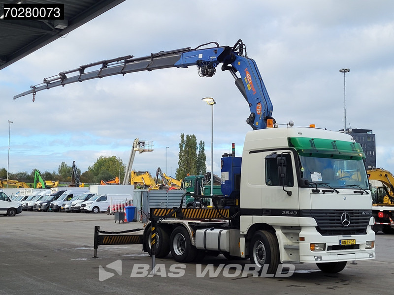 Mercedes-Benz Actros 2543 Actros 6X2 NL-Truck Liftachse 3-Pedals Kran 9x Extensions PM 40 SP 2010 + Winch Euro 3 - Trekkvogn: bilde 3 Mercedes-Benz Actros 2543 Actros 6X2 NL-Truck Liftachse 3-Pedals Kran 9x Extensions PM 40 SP 2010 + Winch Euro 3 - Trekkvogn: bilde 3