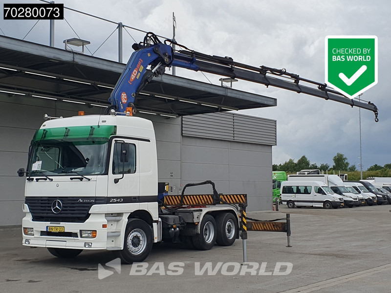 Mercedes-Benz Actros 2543 Actros 6X2 NL-Truck Liftachse 3-Pedals Kran 9x Extensions PM 40 SP 2010 + Winch Euro 3 - Trekkvogn: bilde 5 Mercedes-Benz Actros 2543 Actros 6X2 NL-Truck Liftachse 3-Pedals Kran 9x Extensions PM 40 SP 2010 + Winch Euro 3 - Trekkvogn: bilde 5