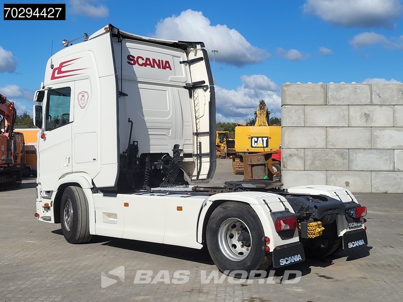 Scania R450 R 4X2 Retarder 2xTanks Leder ACC Hydraulic Euro 6 - Trekkvogn: bilde 2 Scania R450 R 4X2 Retarder 2xTanks Leder ACC Hydraulic Euro 6 - Trekkvogn: bilde 2