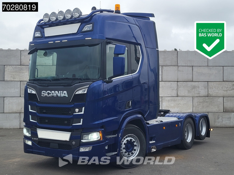 Scania R650 R 6X2 3 Pedal! Retarder Full-Air Liftachse Standklima Navi - Trekkvogn: bilde 1 Scania R650 R 6X2 3 Pedal! Retarder Full-Air Liftachse Standklima Navi - Trekkvogn: bilde 1