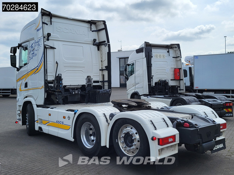 Scania S650 S 6X2 Retarder Liftachse Full-Air Leather Alcoa's - Trekkvogn: bilde 2 Scania S650 S 6X2 Retarder Liftachse Full-Air Leather Alcoa's - Trekkvogn: bilde 2
