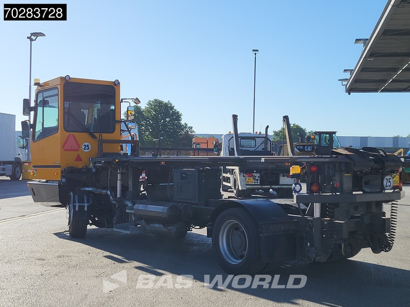 Terberg BC182 4X2 Low hours! Big-Axle Full-Air Drumbrakes Euro 3 - Trekkvogn: bilde 2 Terberg BC182 4X2 Low hours! Big-Axle Full-Air Drumbrakes Euro 3 - Trekkvogn: bilde 2