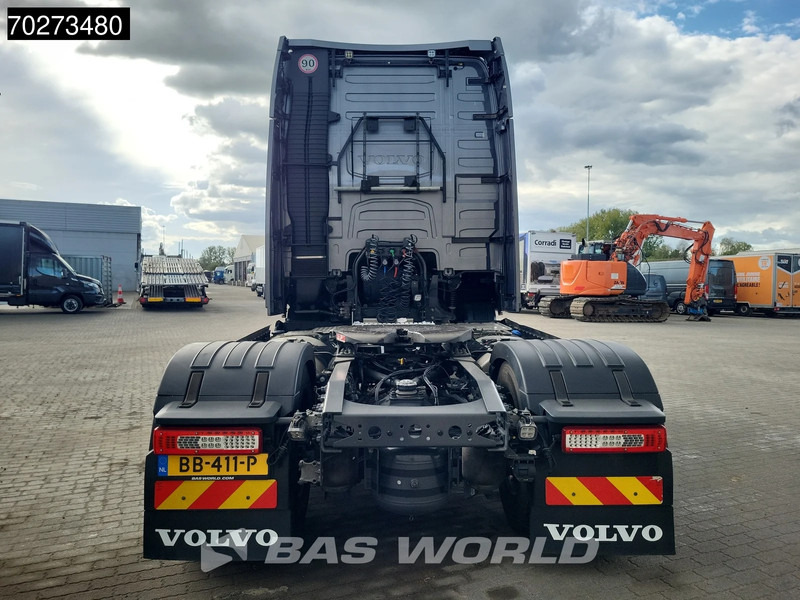 Volvo FH16 750 4X2 NL-Truck APK 08-2026! XL 2x Tanks Standklima ACC Alcoa's LED - Trekkvogn: bilde 3 Volvo FH16 750 4X2 NL-Truck APK 08-2026! XL 2x Tanks Standklima ACC Alcoa's LED - Trekkvogn: bilde 3